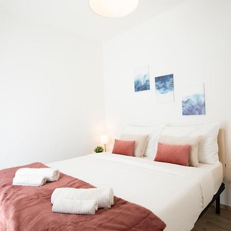 Suite Lavi - Fiera Del Levante Барі Екстер'єр фото